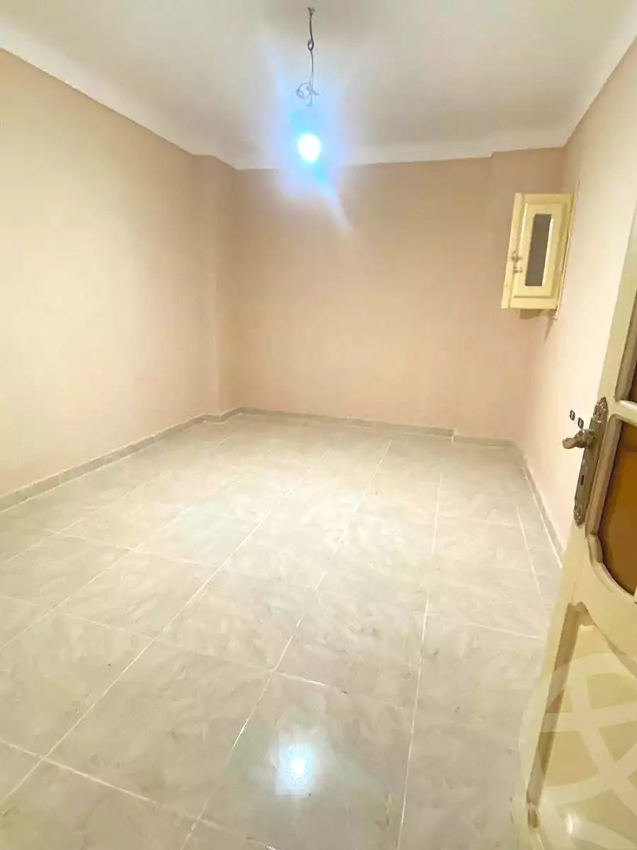 https://aqarmap.com.eg/ar/listing/7189823-for-sale-alexandria-al-agamy-ibrahim-el-aowam-st