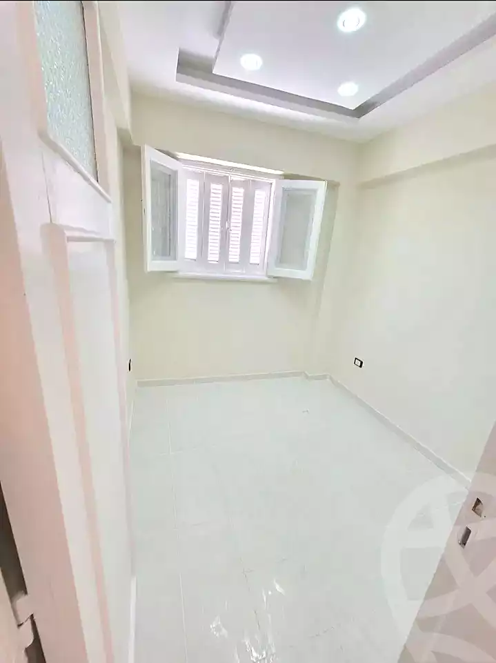 https://aqarmap.com.eg/en/listing/7189831-for-sale-alexandria-al-agamy-el-kilo-21