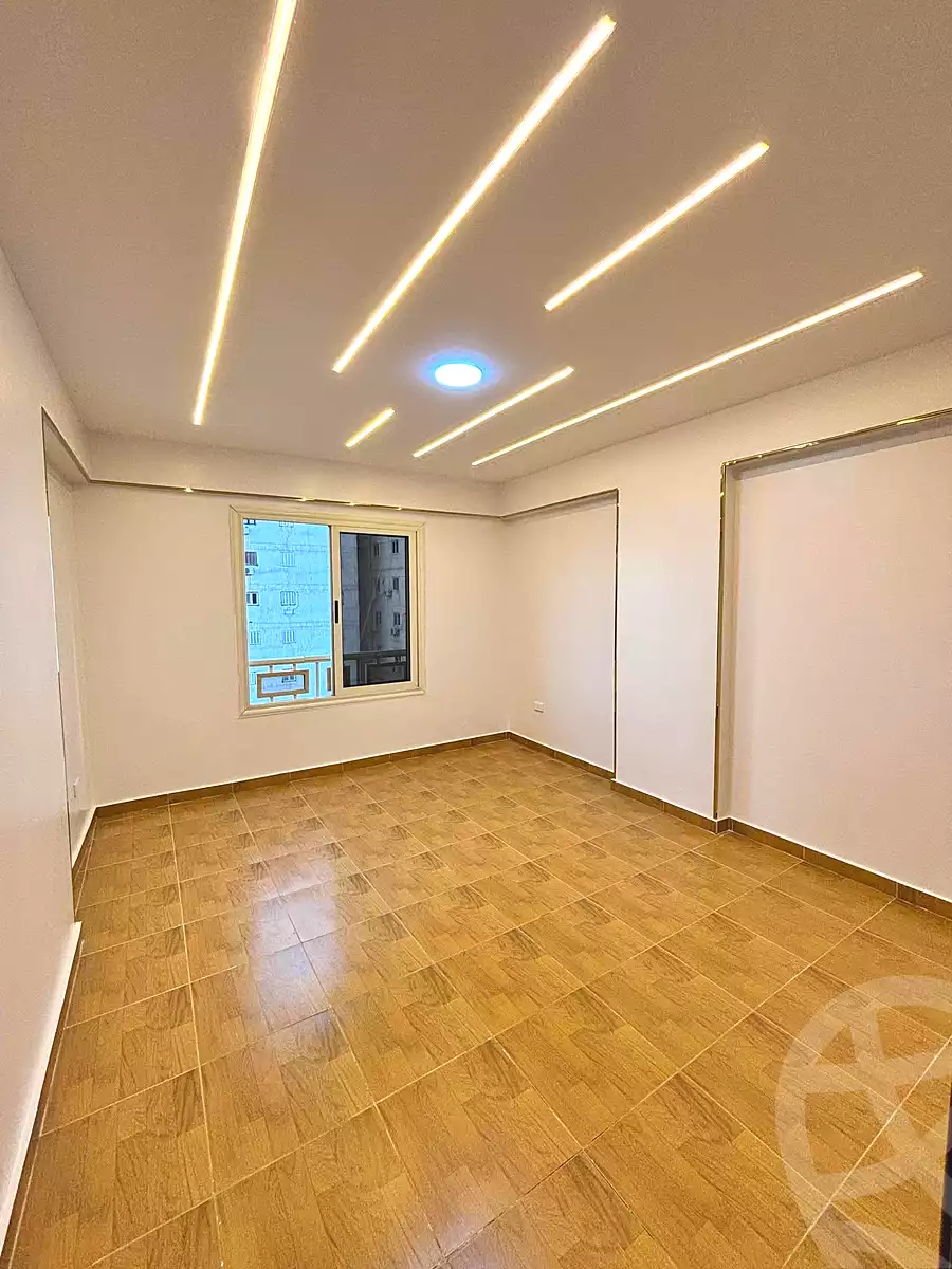 https://aqarmap.com.eg/ar/listing/7189845-for-sale-alexandria-sydy-bshr-sydy-bshr-bhry