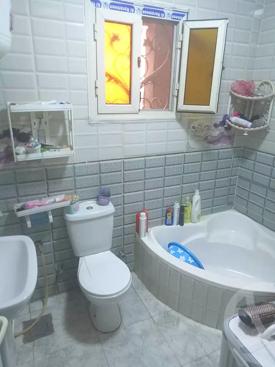 https://aqarmap.com.eg/ar/listing/7189899-for-sale-cairo-faisal-el-tawabeq-el-shaheed-ahmed-hamdy-st