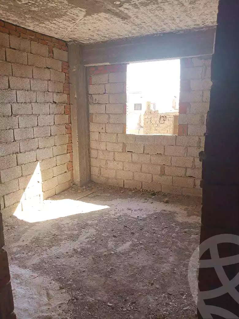 https://aqarmap.com.eg/ar/listing/7189950-for-sale-alexandria-al-agamy-bw-ywsf-hosni-mubarak-st