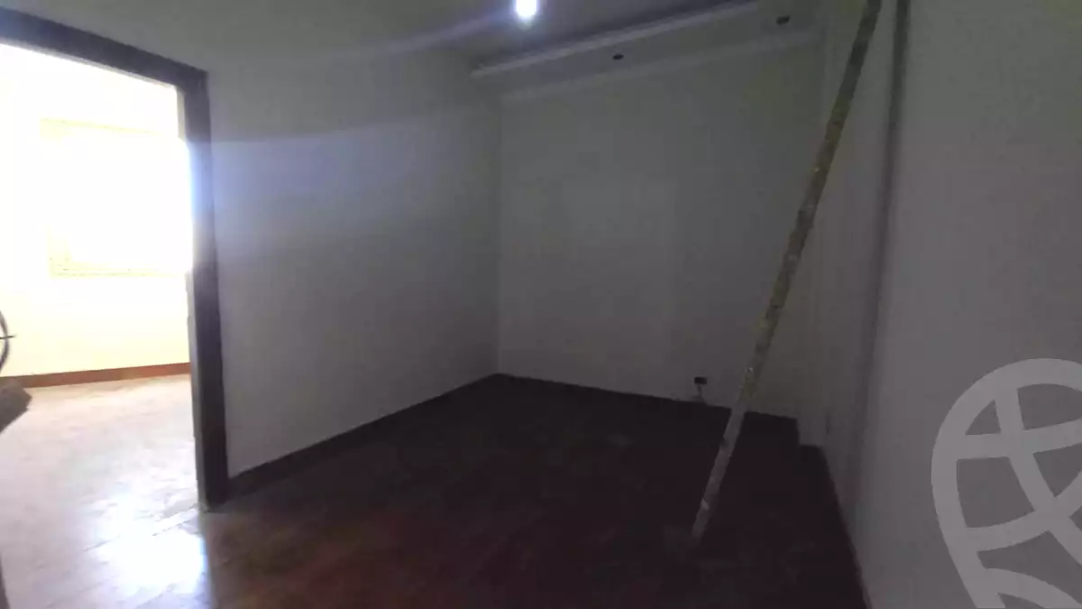 https://aqarmap.com.eg/en/listing/7190059-for-sale-alexandria-ganaklis