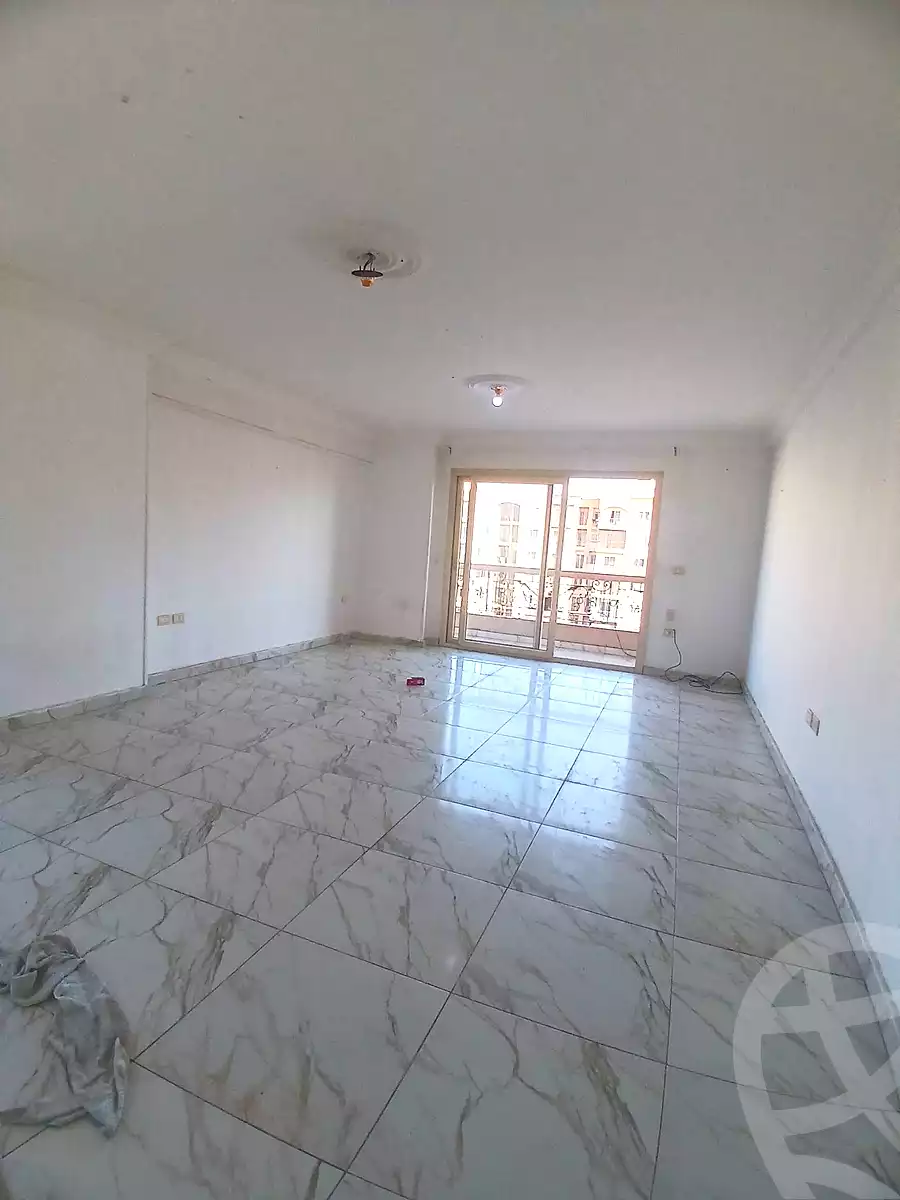 https://aqarmap.com.eg/ar/listing/7190138-for-rent-alexandria-lsywf-shamaa