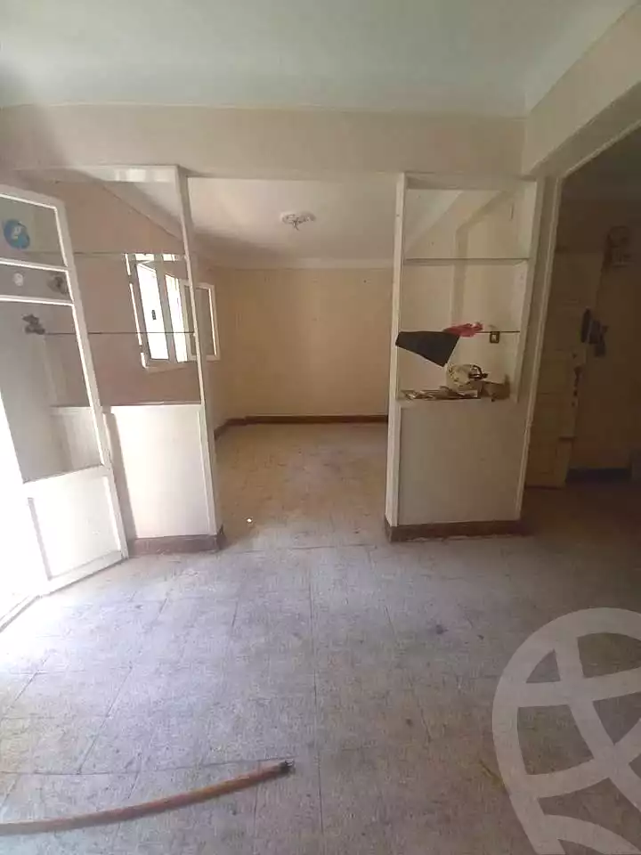 https://aqarmap.com.eg/en/listing/7190475-for-sale-alexandria-el-asafra-l-sfr-qbly