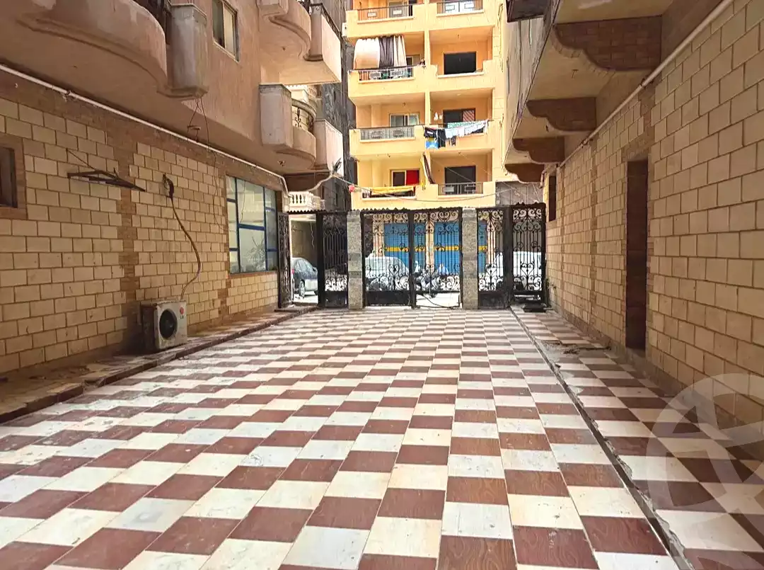 https://aqarmap.com.eg/en/listing/7190639-for-sale-alexandria-al-agamy-lbytsh-bianchiii