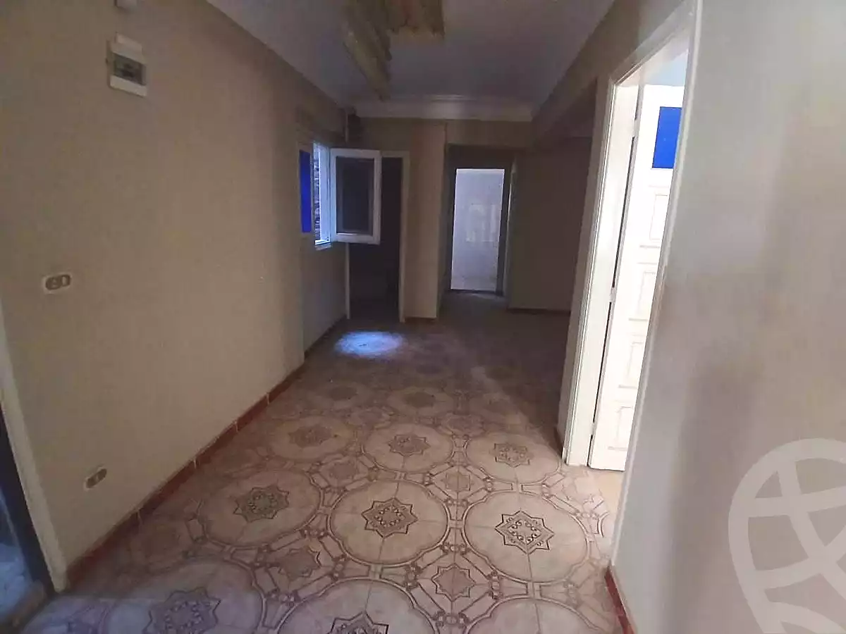 https://aqarmap.com.eg/ar/listing/7190811-for-sale-alexandria-al-agamy-lbytsh-el-hay-st
