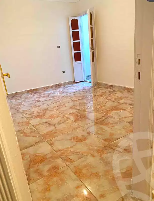 https://aqarmap.com.eg/ar/listing/7191039-for-sale-alexandria-sydy-bshr-sydy-bshr-bhry-shr-lsg-mhmd-bd-lslm