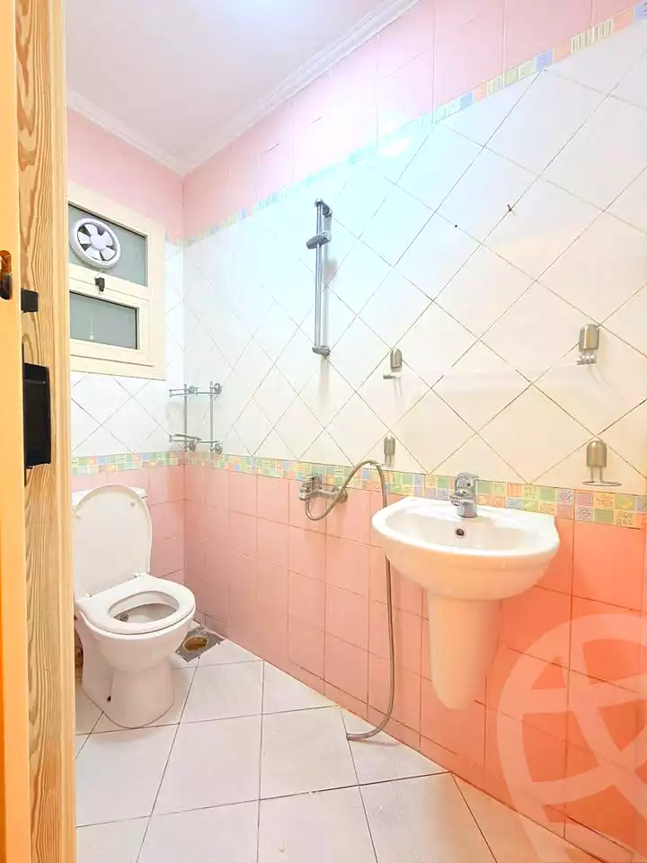 https://aqarmap.com.eg/ar/listing/7191463-for-sale-alexandria-al-agamy-shataa-el-nakheel