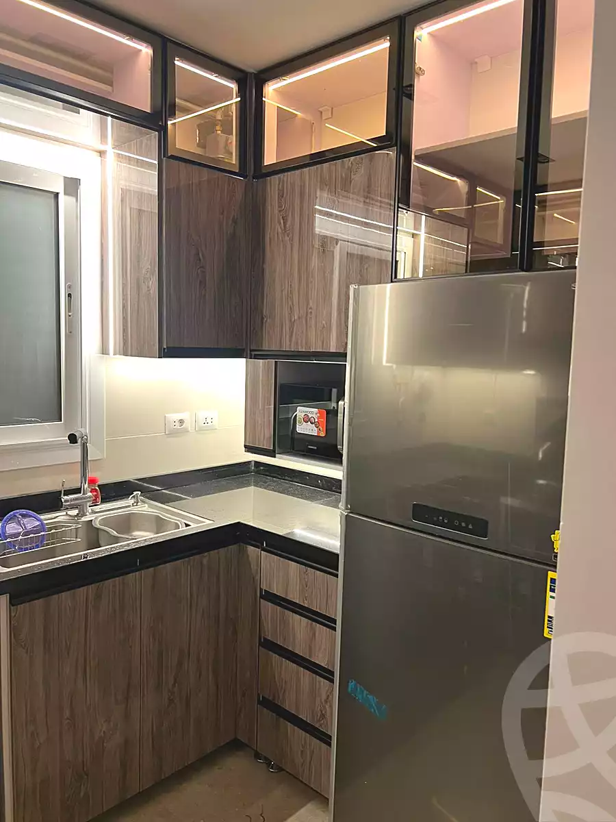 https://aqarmap.com.eg/ar/listing/7191500-for-rent-cairo-new-cairo-compounds-hyde-park-centre-ville-hyde-park