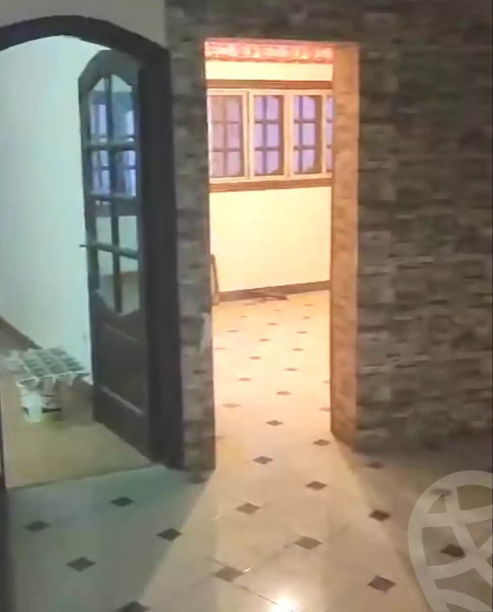 https://aqarmap.com.eg/ar/listing/7191517-for-sale-cairo-ain-shams-ain-shams-el-sharkia-el-zahraa-st