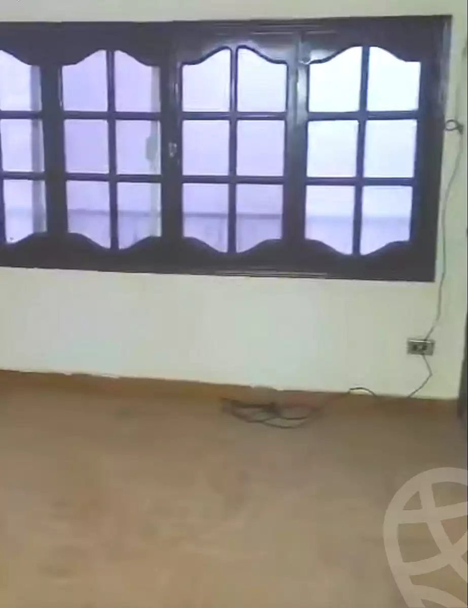 https://aqarmap.com.eg/ar/listing/7191517-for-sale-cairo-ain-shams-ain-shams-el-sharkia-el-zahraa-st