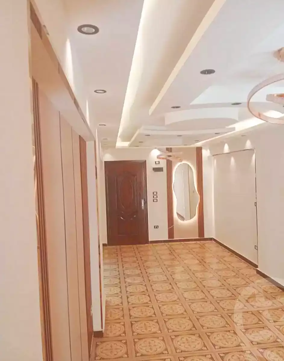 https://aqarmap.com.eg/ar/listing/7191647-for-sale-alexandria-al-agamy-bw-ywsf
