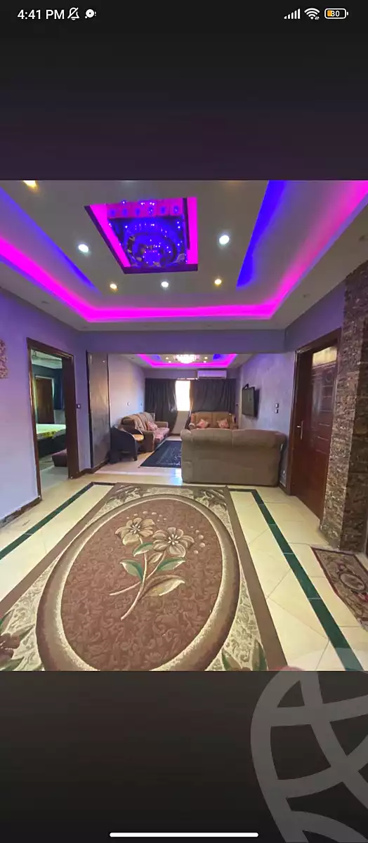 https://aqarmap.com.eg/ar/listing/7191843-for-sale-cairo-helwan-helwan-el-sharkeya-heidar-st