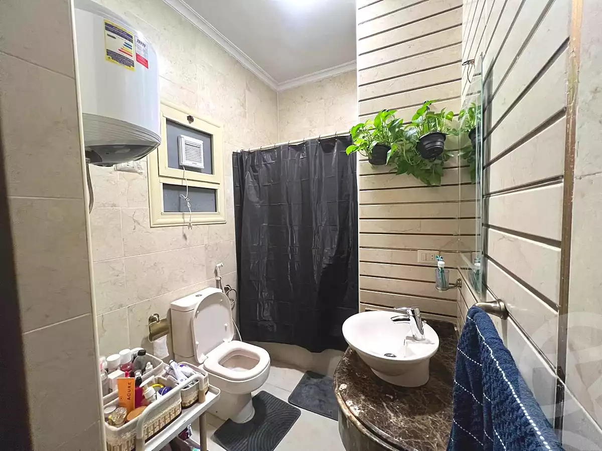 https://aqarmap.com.eg/ar/listing/7191858-for-rent-cairo-new-cairo-compounds-acacia-mall-bng