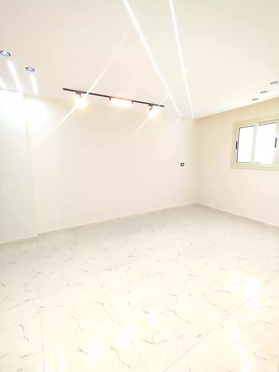 https://aqarmap.com.eg/ar/listing/7191944-for-sale-alexandria-lsywf-el-falki
