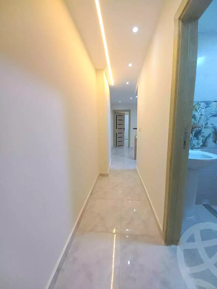https://aqarmap.com.eg/ar/listing/7191990-for-sale-alexandria-sydy-bshr-sydy-bshr-bhry