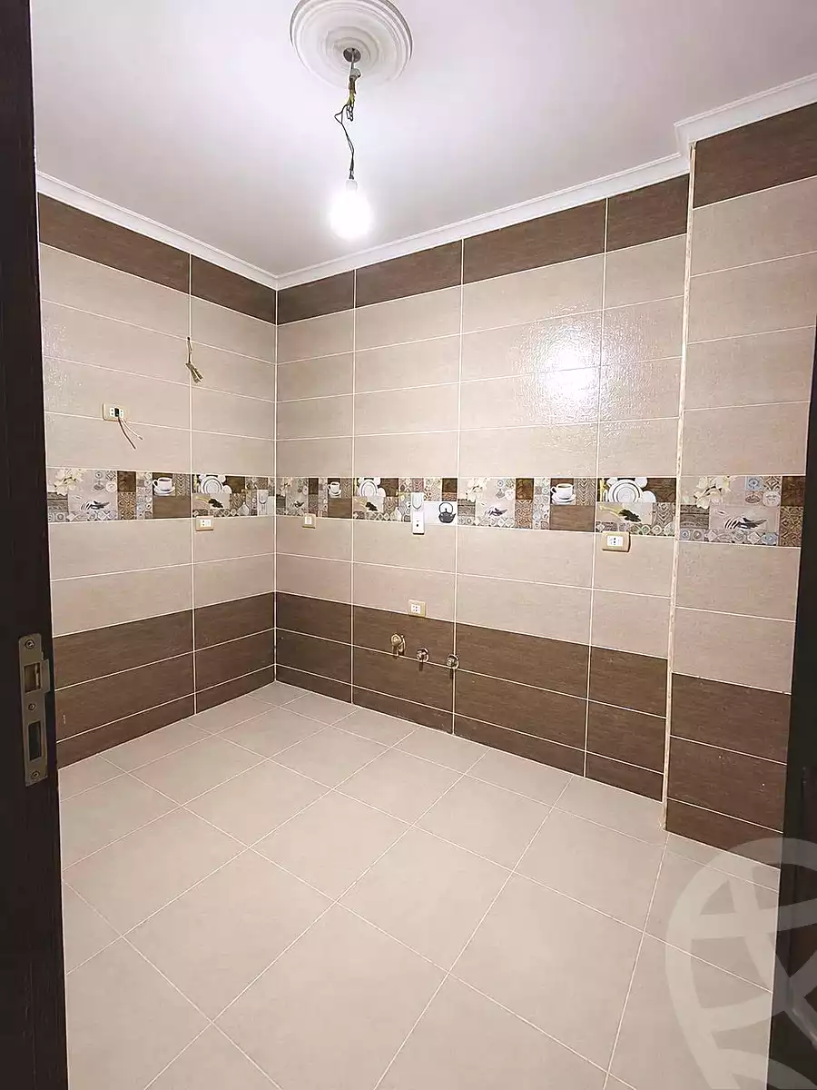 https://aqarmap.com.eg/en/listing/7192456-for-sale-cairo-helwan-helwan-el-sharkeya-latif-basha-st