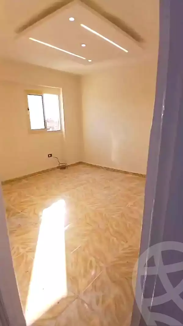 https://aqarmap.com.eg/ar/listing/7192654-for-sale-alexandria-al-agamy-lbytsh