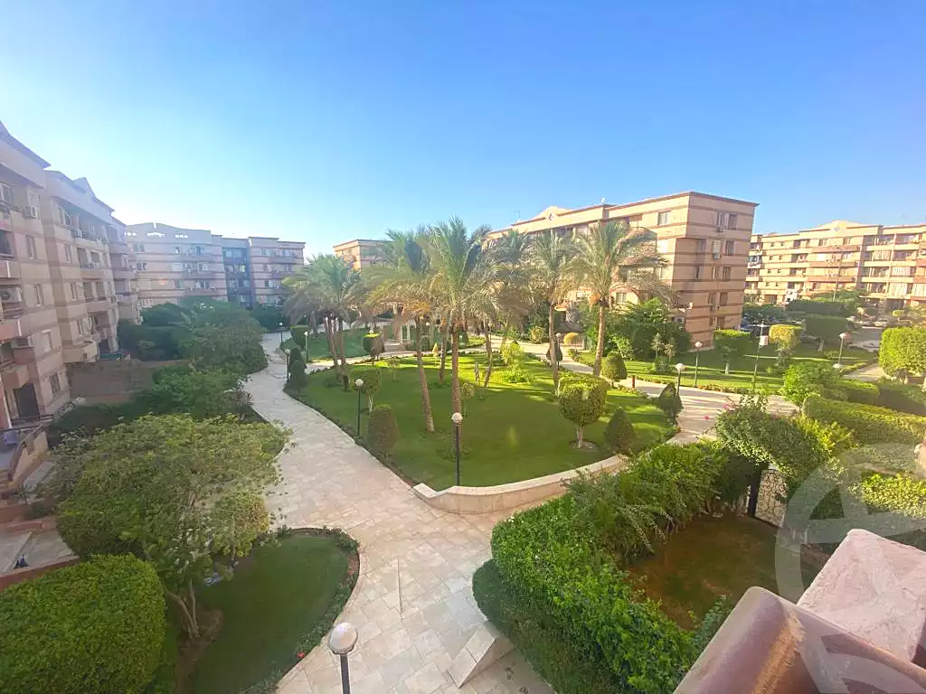 https://aqarmap.com.eg/ar/listing/7192874-for-rent-cairo-new-cairo-lrhb-city-phase-4-saad-zaghloul-st