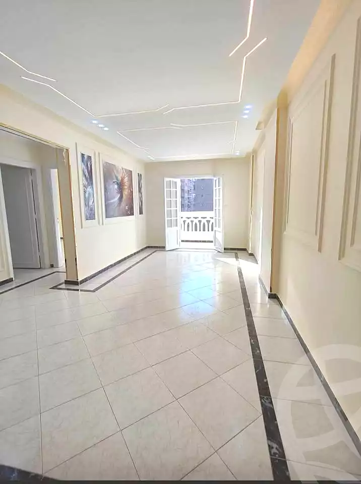 https://aqarmap.com.eg/ar/listing/7192875-for-sale-alexandria-sydy-bshr-sydy-bshr-bhry-gamal-abd-el-nasir-st