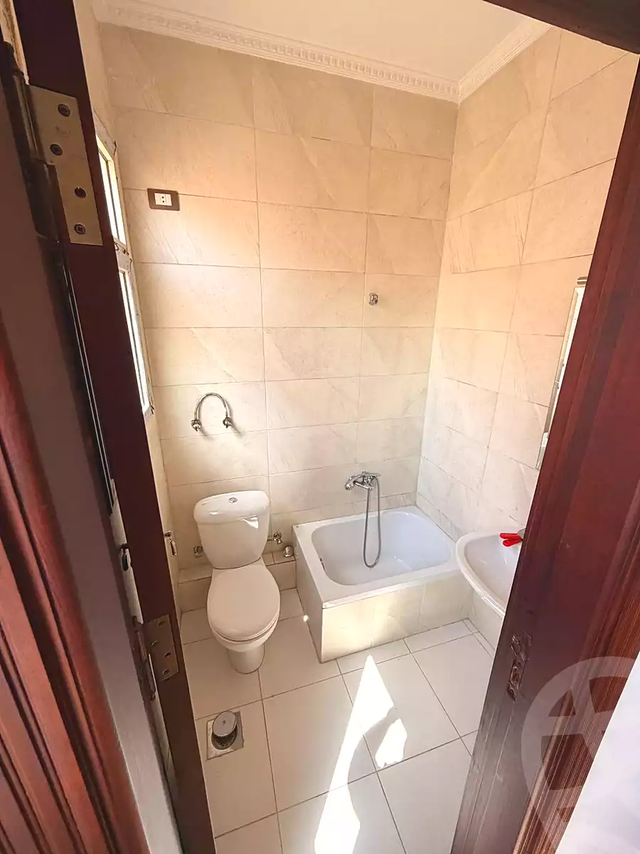 https://aqarmap.com.eg/en/listing/7192897-for-rent-cairo-new-cairo-gharb-arabila-doctor-hani-maher-st
