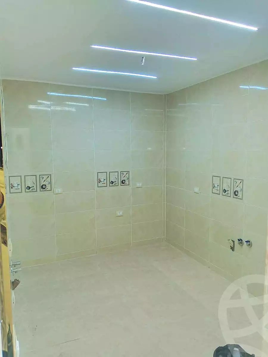 https://aqarmap.com.eg/ar/listing/7193118-for-sale-cairo-helwan-hadayek-helwan-el-eshrein-st