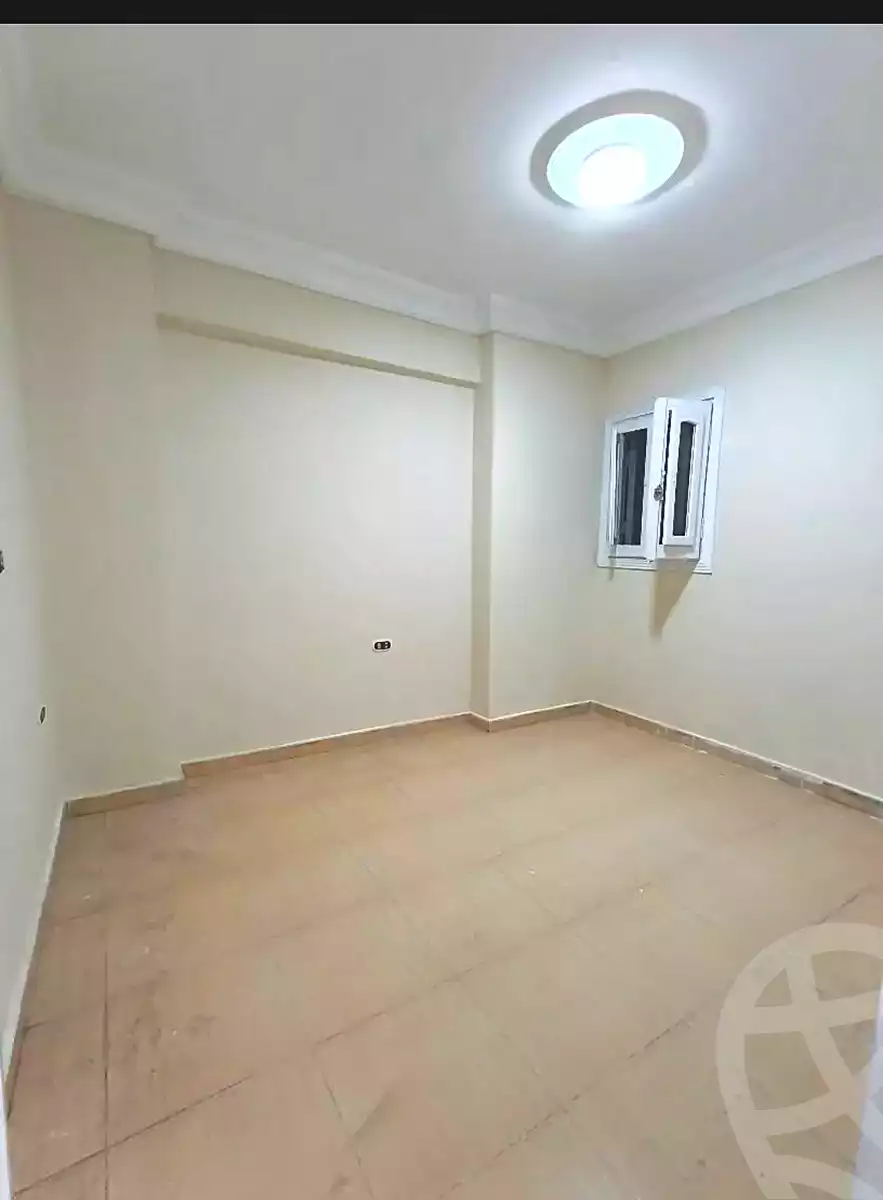 https://aqarmap.com.eg/ar/listing/7193308-for-sale-alexandria-sydy-bshr-sydy-bshr-bhry-gamal-abd-el-nasir-st