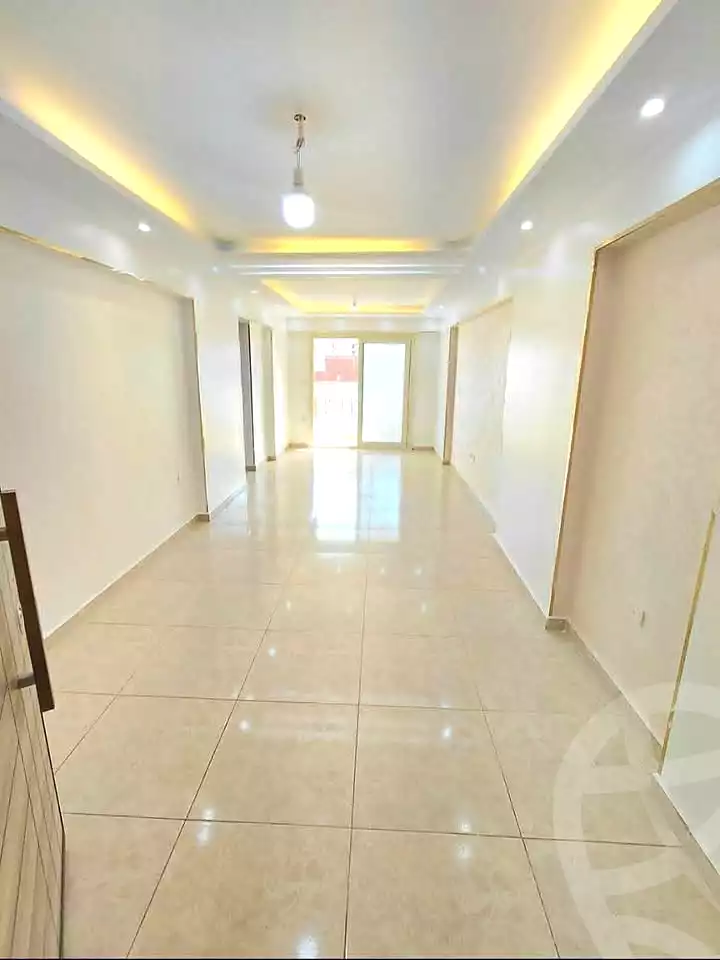 https://aqarmap.com.eg/ar/listing/7193589-for-sale-alexandria-el-asafra-l-sfr-bhry
