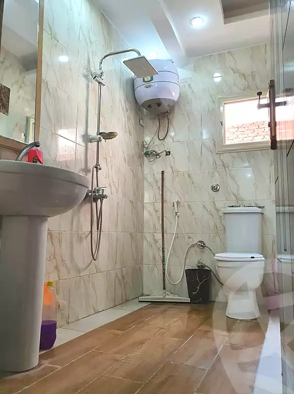 https://aqarmap.com.eg/en/listing/7193633-for-sale-alexandria-el-mandara-alex-el-mandara-bahri-sidi-kamal-st