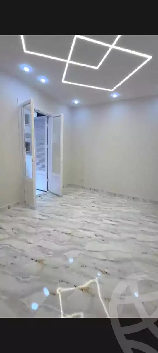 https://aqarmap.com.eg/ar/listing/7193655-for-sale-alexandria-el-asafra-l-sfr-qbly