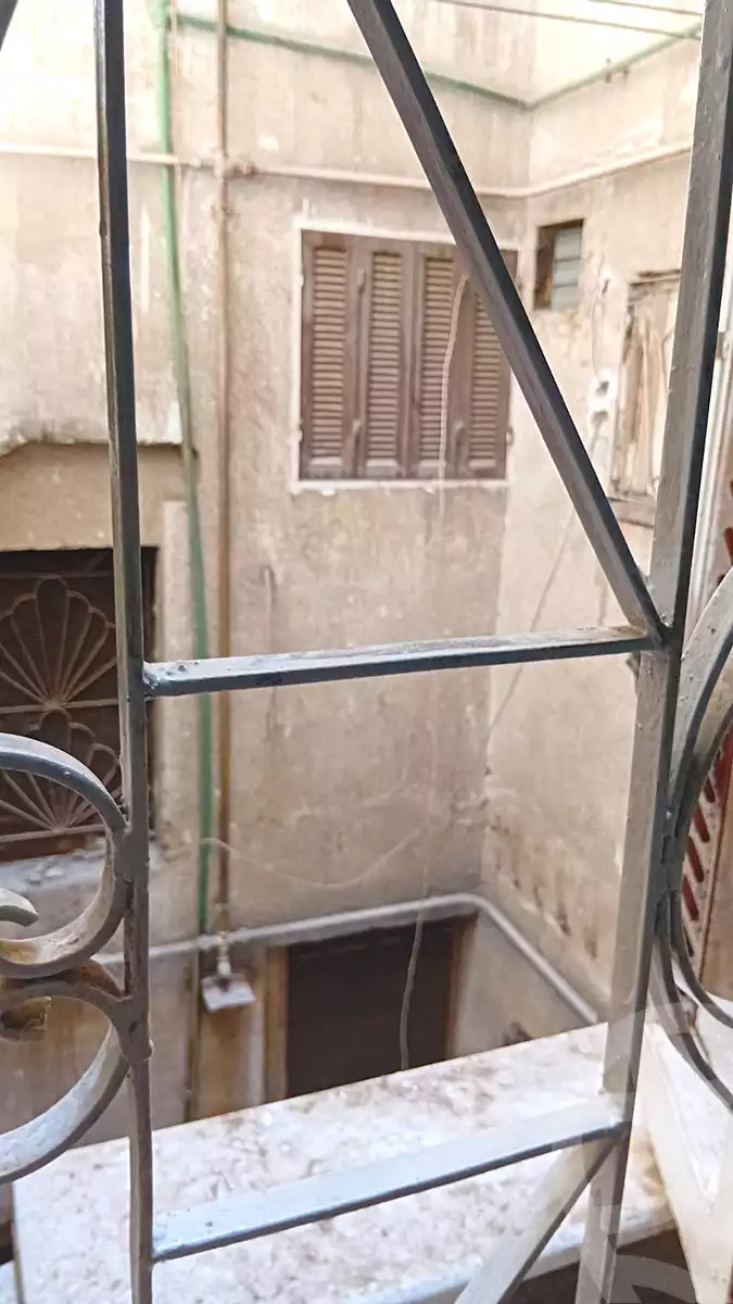 https://aqarmap.com.eg/ar/listing/7193654-for-sale-cairo-ain-shams-ain-shams-el-sharkia