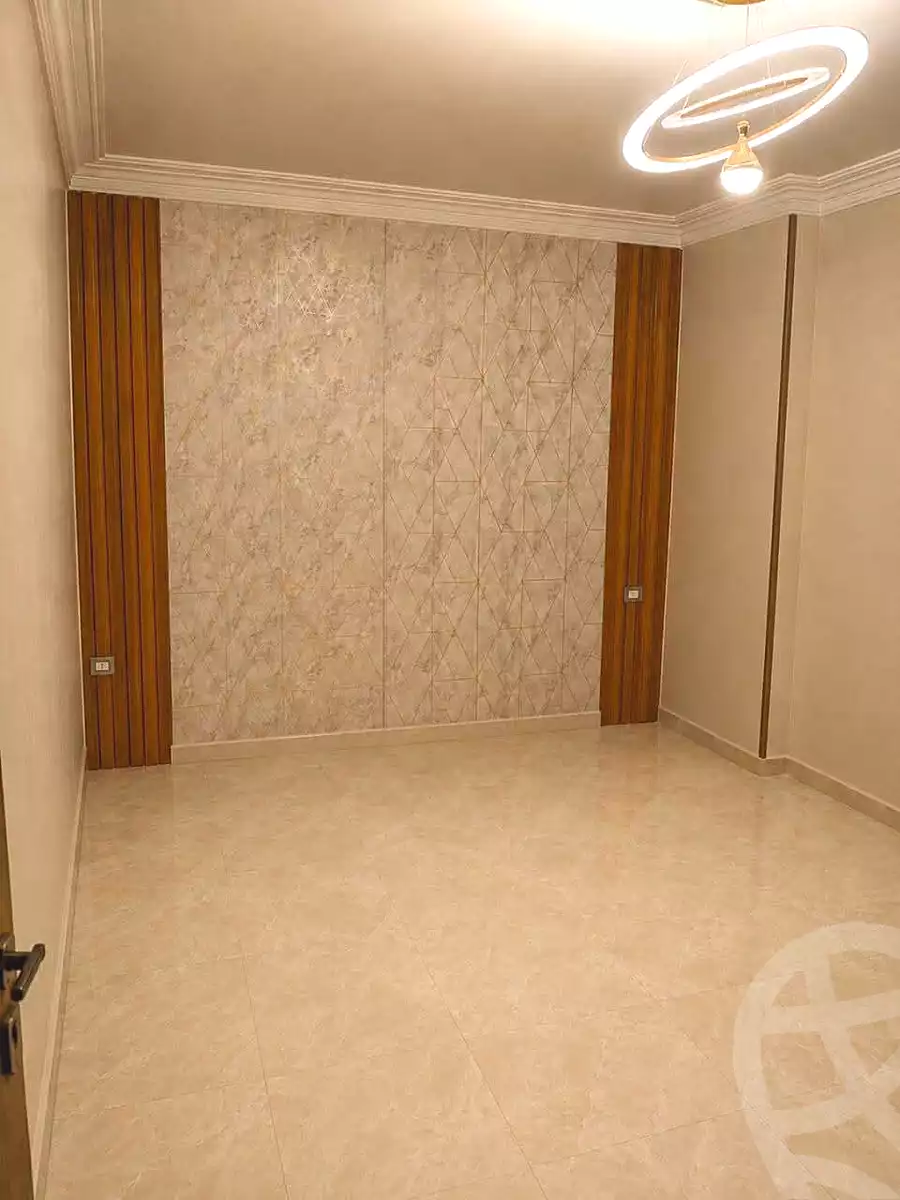 https://aqarmap.com.eg/en/listing/7193662-for-sale-cairo-ain-shams-jsr-lswys