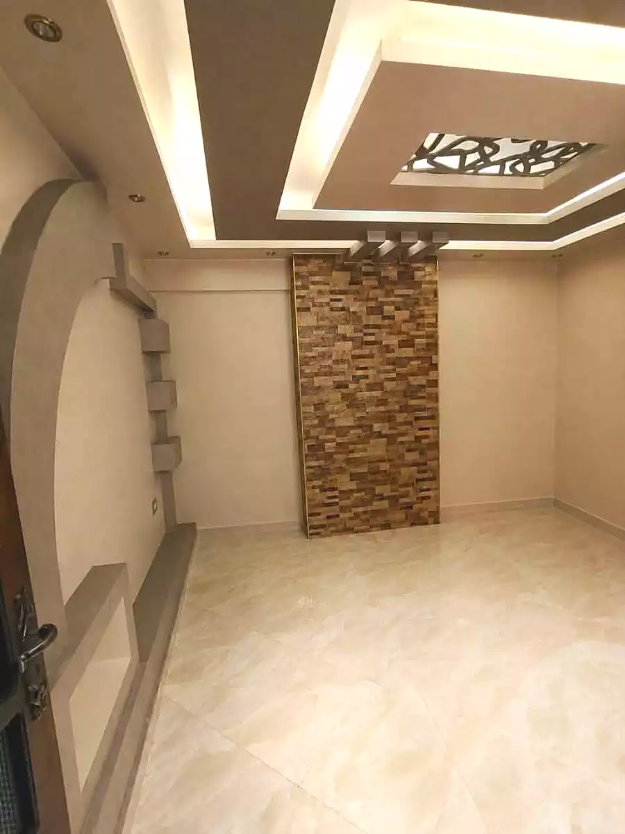https://aqarmap.com.eg/ar/listing/7193729-for-sale-cairo-ain-shams-jsr-lswys