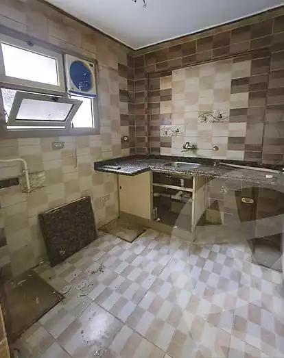 https://aqarmap.com.eg/en/listing/7193745-for-sale-alexandria-lsywf-el-falki