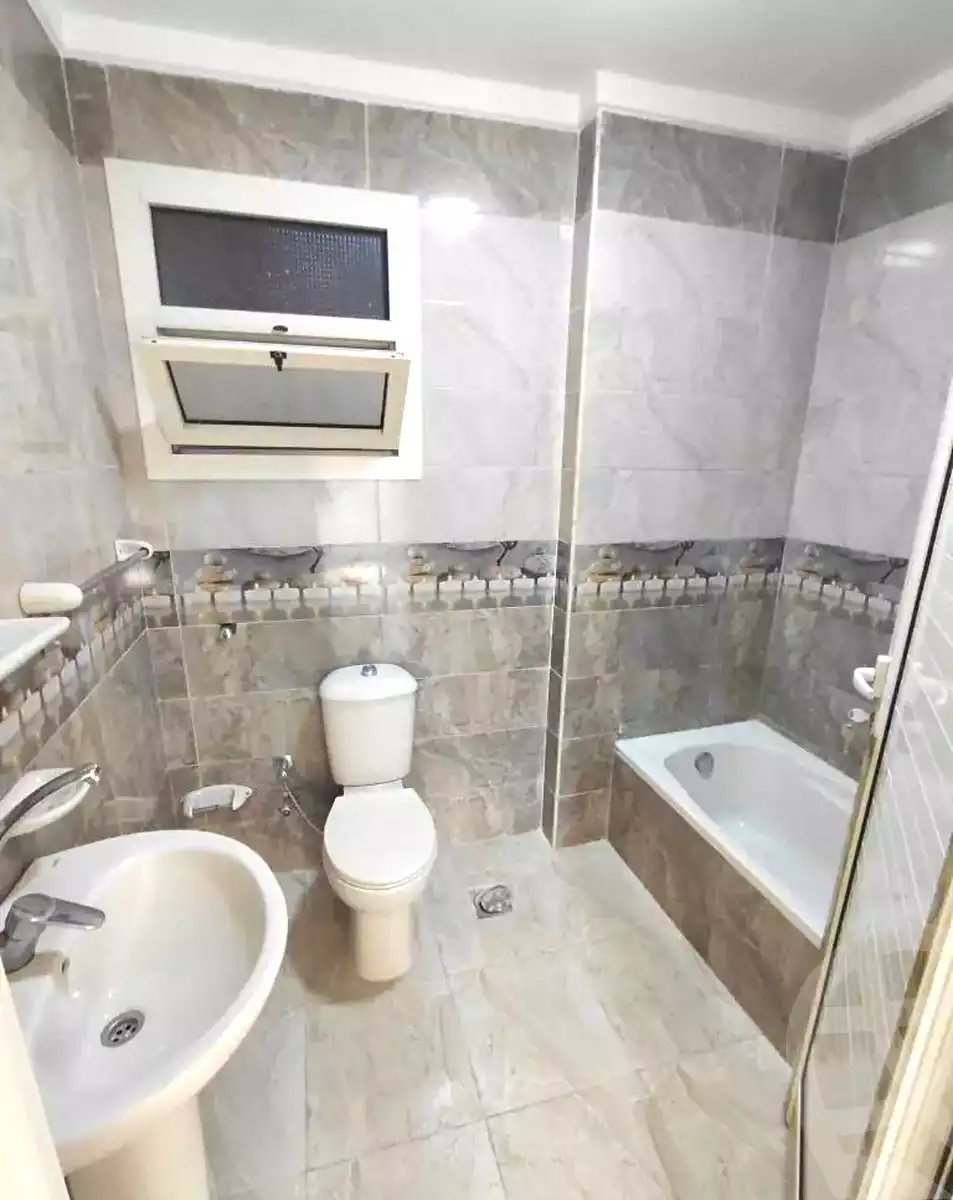 https://aqarmap.com.eg/en/listing/7193808-for-sale-alexandria-el-asafra-shr-jml-bd-lnsr