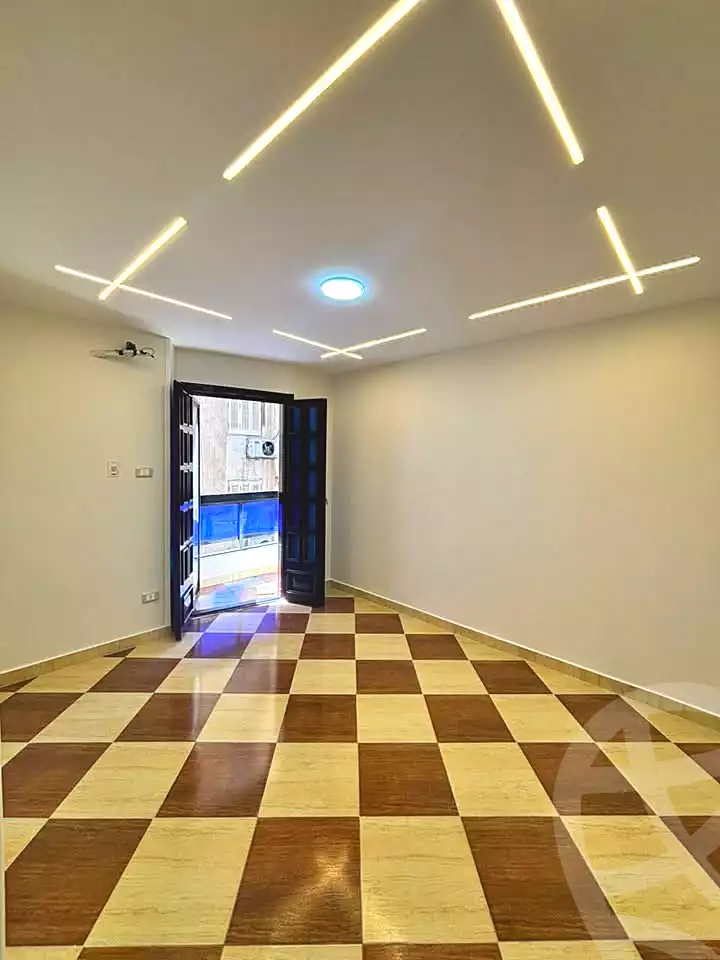 https://aqarmap.com.eg/ar/listing/7194058-for-sale-alexandria-el-asafra-l-sfr-bhry