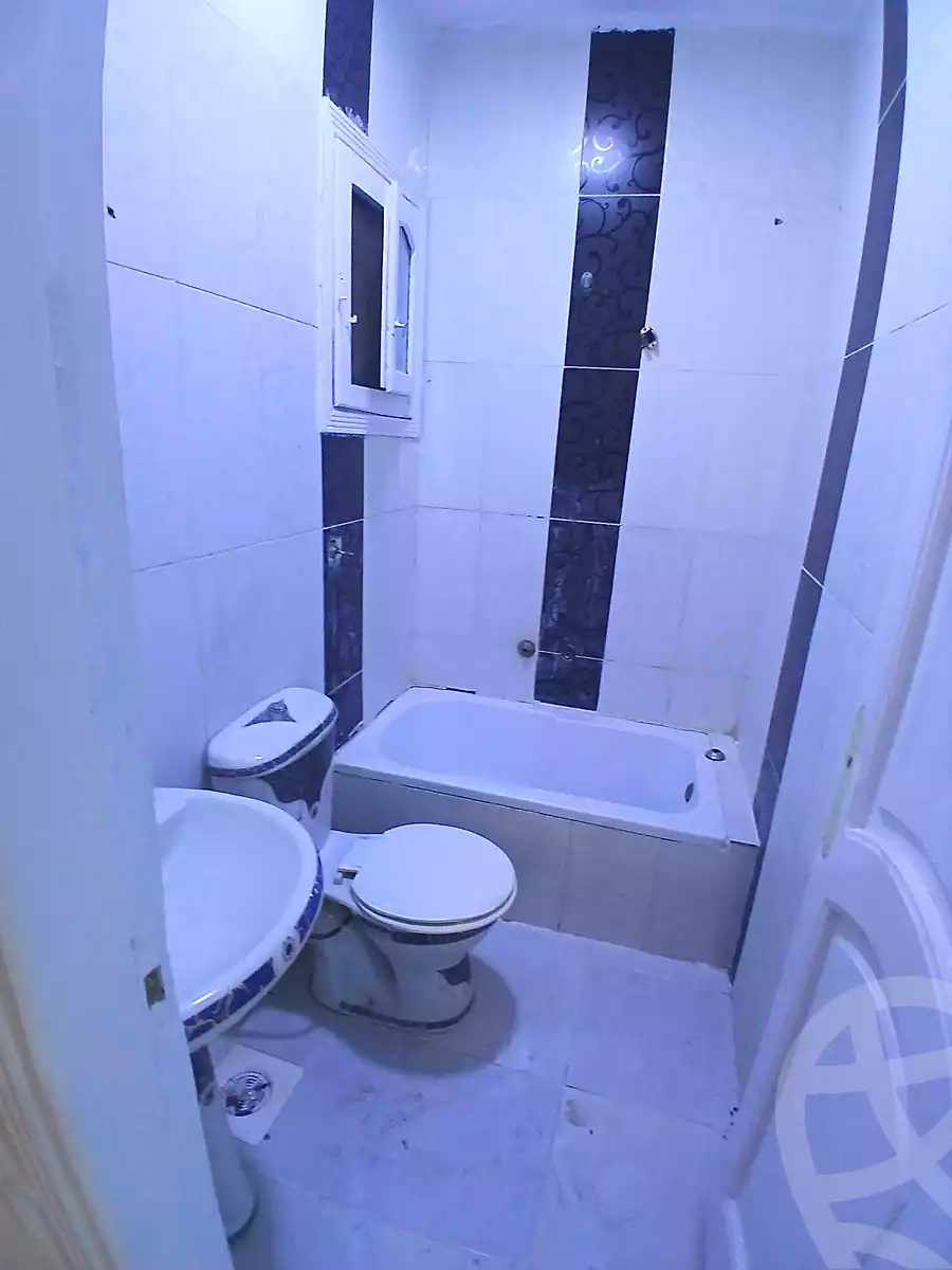 https://aqarmap.com.eg/ar/listing/7194086-for-sale-alexandria-al-agamy-shataa-el-nakheel