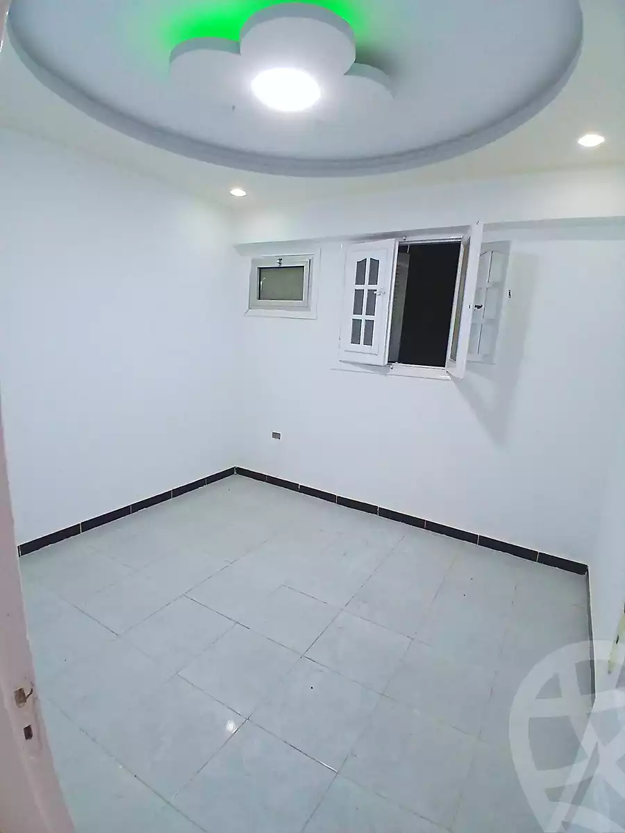 https://aqarmap.com.eg/ar/listing/7194086-for-sale-alexandria-al-agamy-shataa-el-nakheel