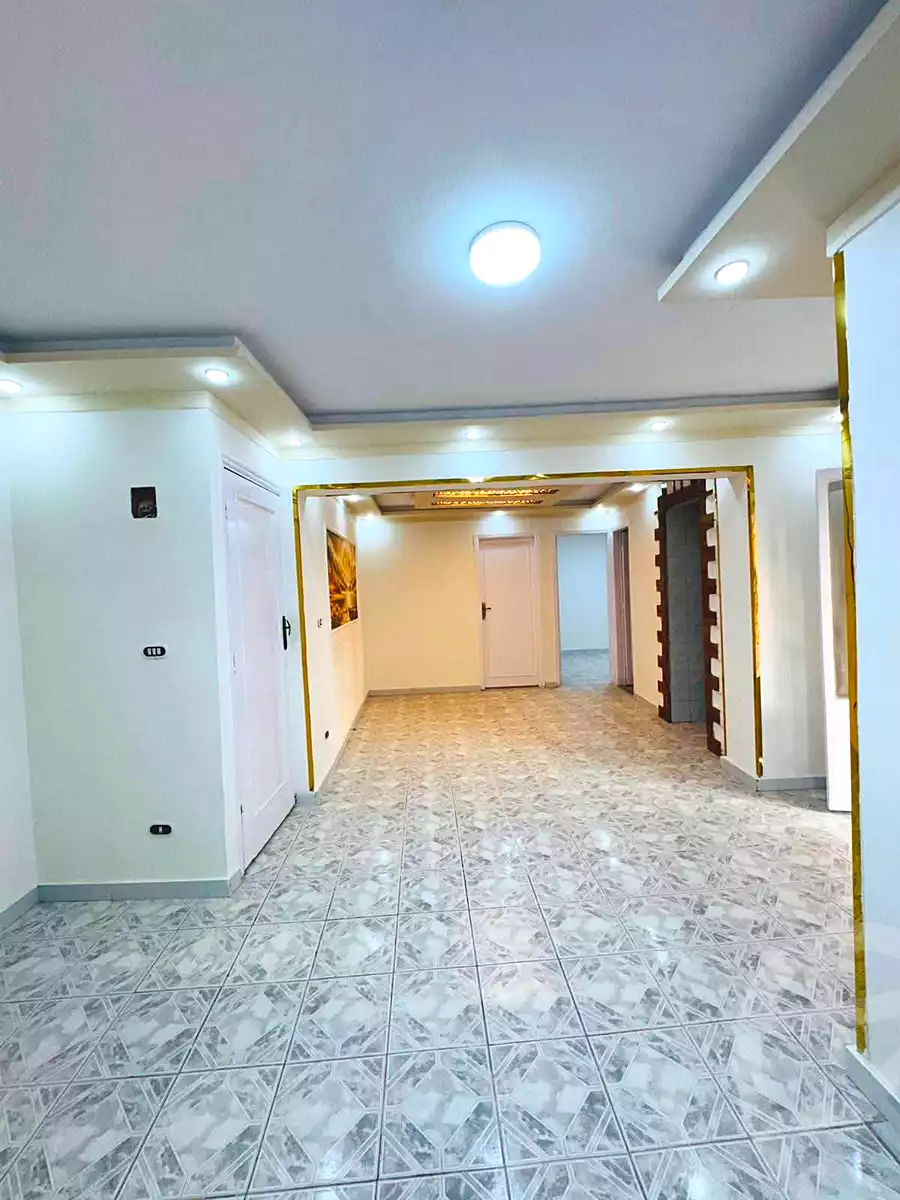 https://aqarmap.com.eg/ar/listing/7194104-for-sale-alexandria-al-agamy-shataa-el-nakheel