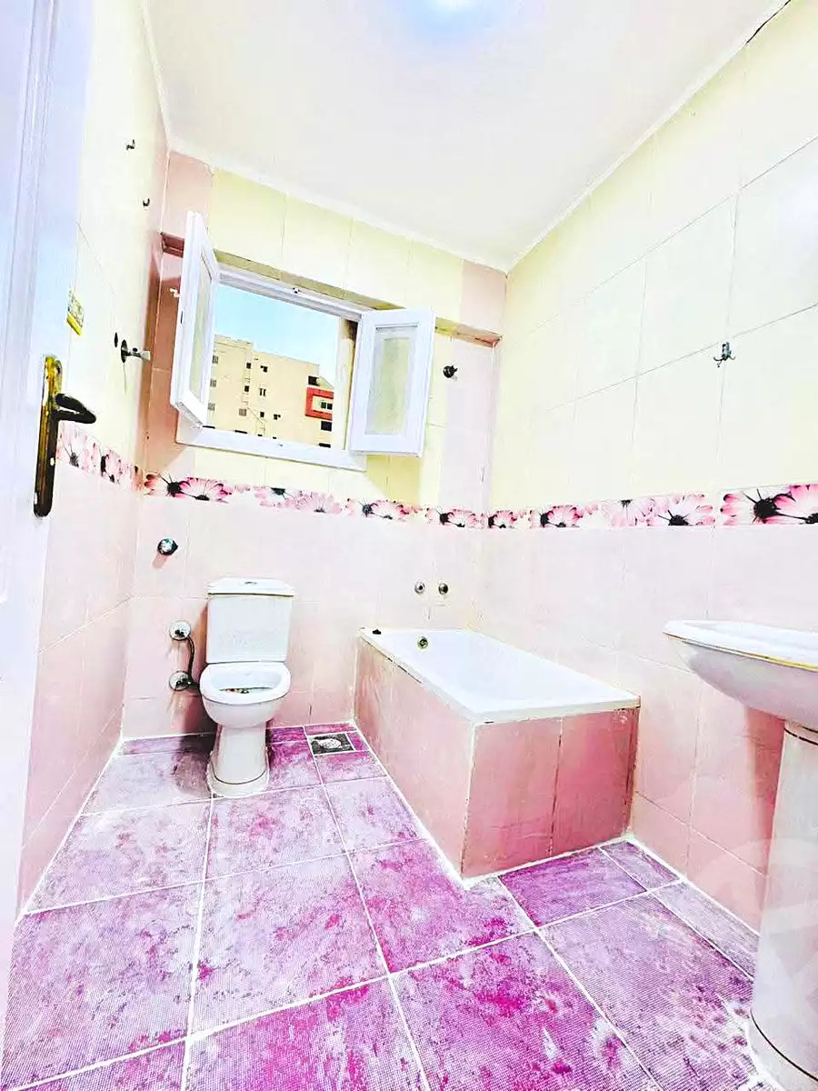 https://aqarmap.com.eg/ar/listing/7194241-for-sale-alexandria-al-agamy-shataa-el-nakheel