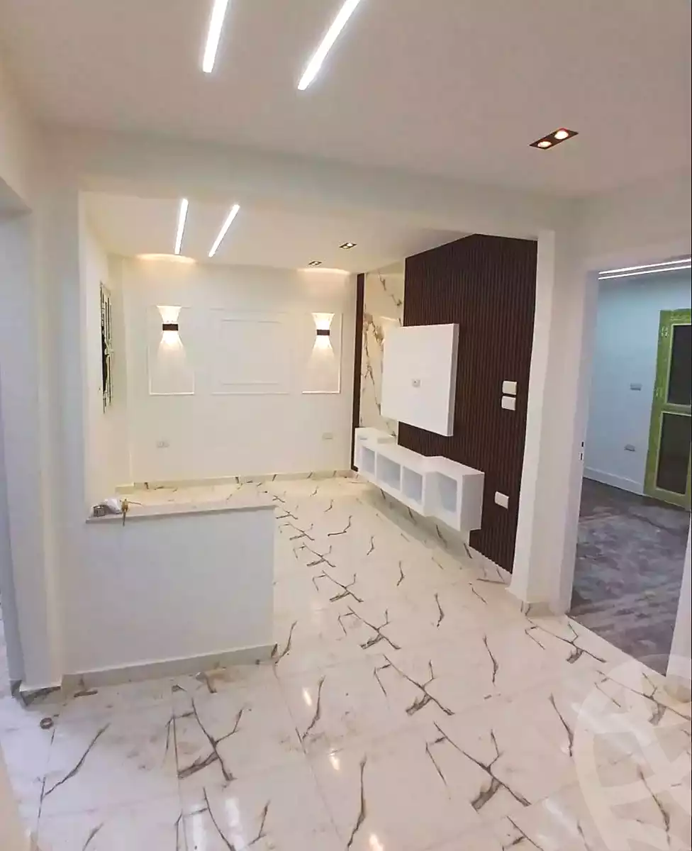 https://aqarmap.com.eg/ar/listing/7194300-for-sale-alexandria-sydy-bshr-sydy-bshr-bhry-gamal-abd-el-nasir-st