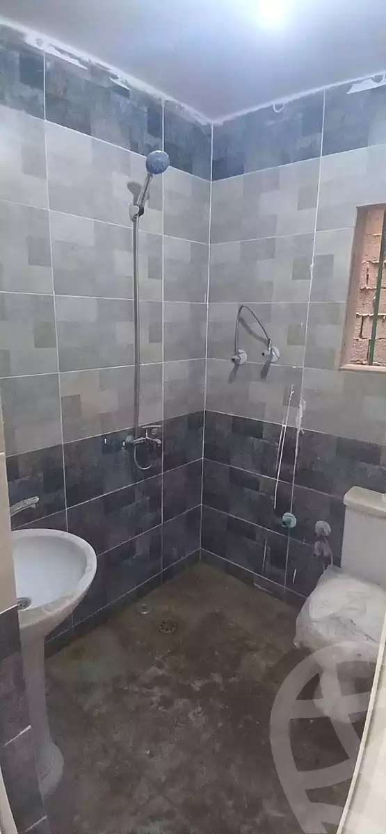 https://aqarmap.com.eg/ar/listing/7194439-for-sale-alexandria-al-agamy-el-hanouvel-el-zahraa-city-st