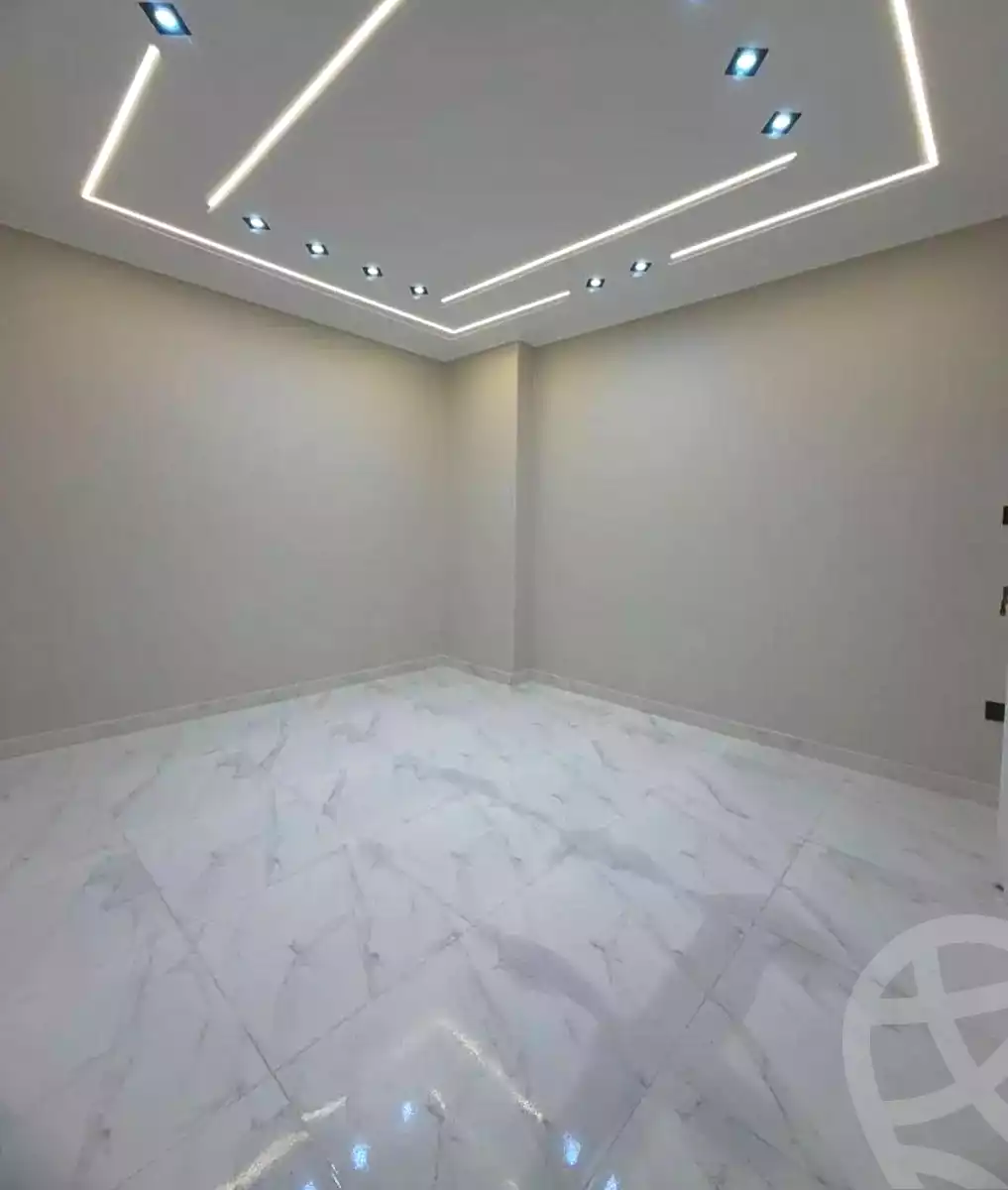 https://aqarmap.com.eg/en/listing/7194458-for-sale-alexandria-el-mandara-shr-jml-bd-lnsr