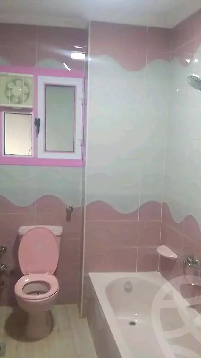 https://aqarmap.com.eg/ar/listing/7194488-for-rent-alexandria-al-agamy-bw-ywsf