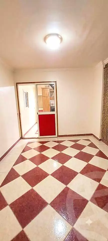 https://aqarmap.com.eg/ar/listing/7194529-for-sale-alexandria-el-asafra-shr-45