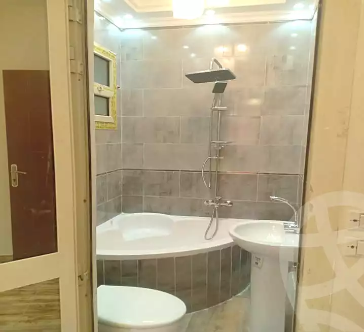 https://aqarmap.com.eg/en/listing/7194828-for-sale-cairo-new-cairo-el-ahyaa-third-neighborhood-street-16