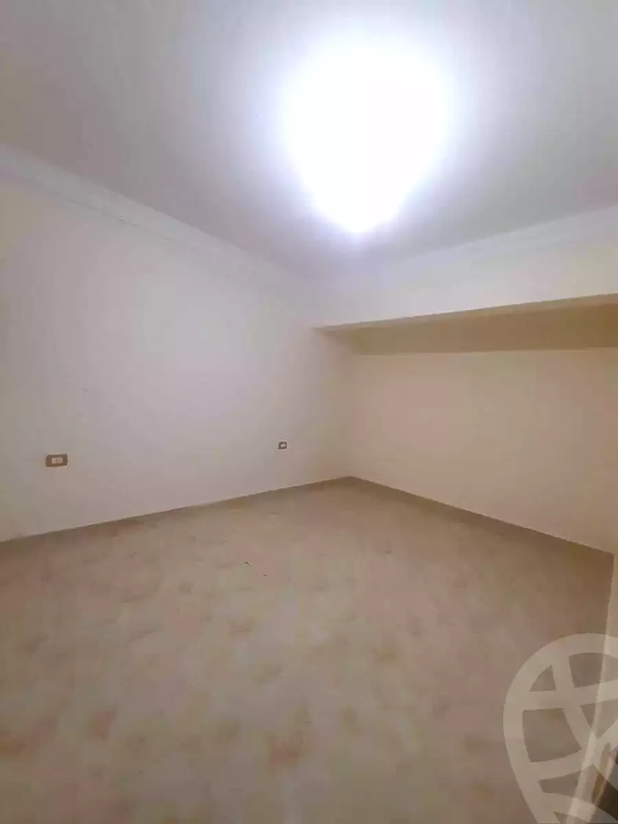https://aqarmap.com.eg/ar/listing/7194893-for-rent-alexandria-al-agamy-lbytsh-bianchiii