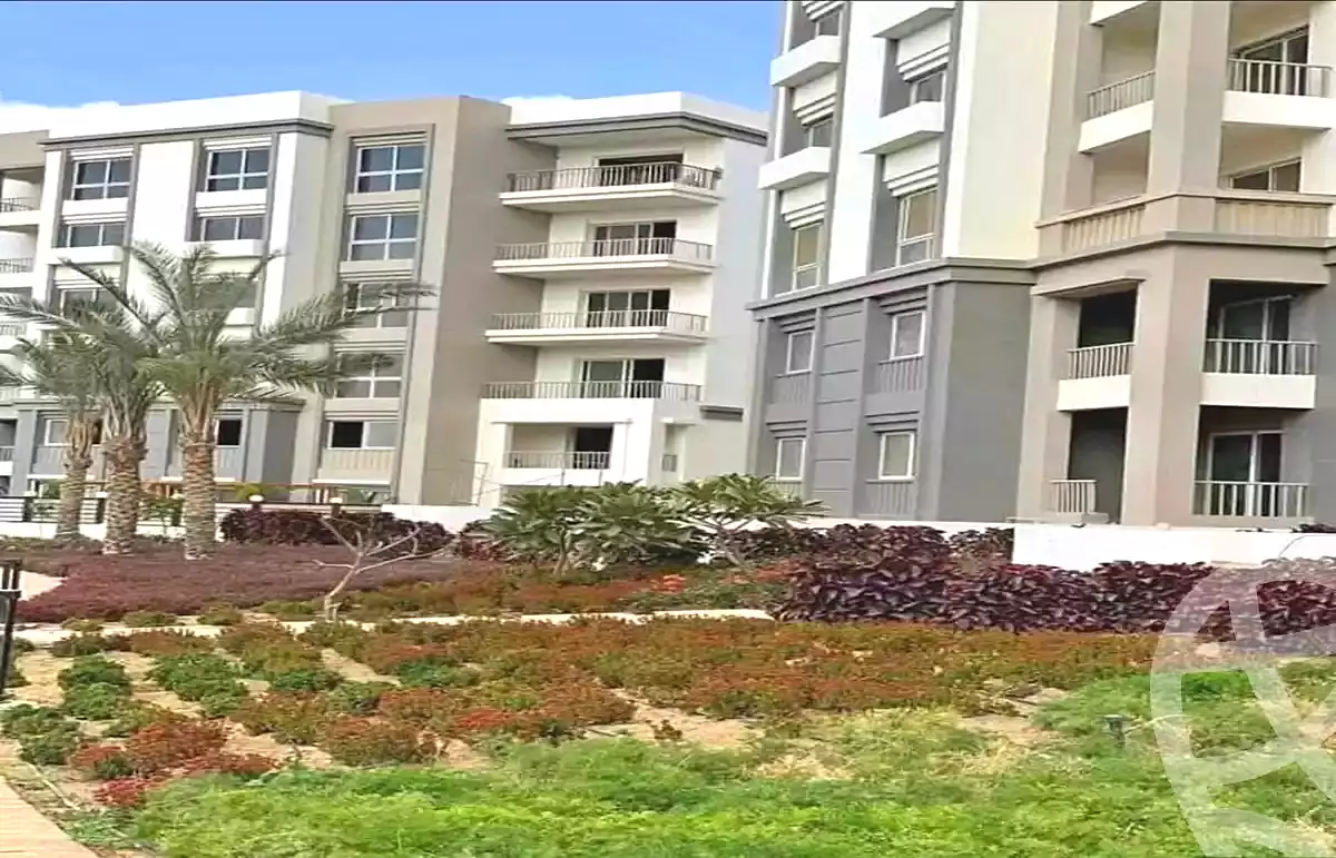 https://aqarmap.com.eg/ar/listing/7194899-for-sale-cairo-new-cairo-compounds-hyde-park-parkway-hyde-park-compound