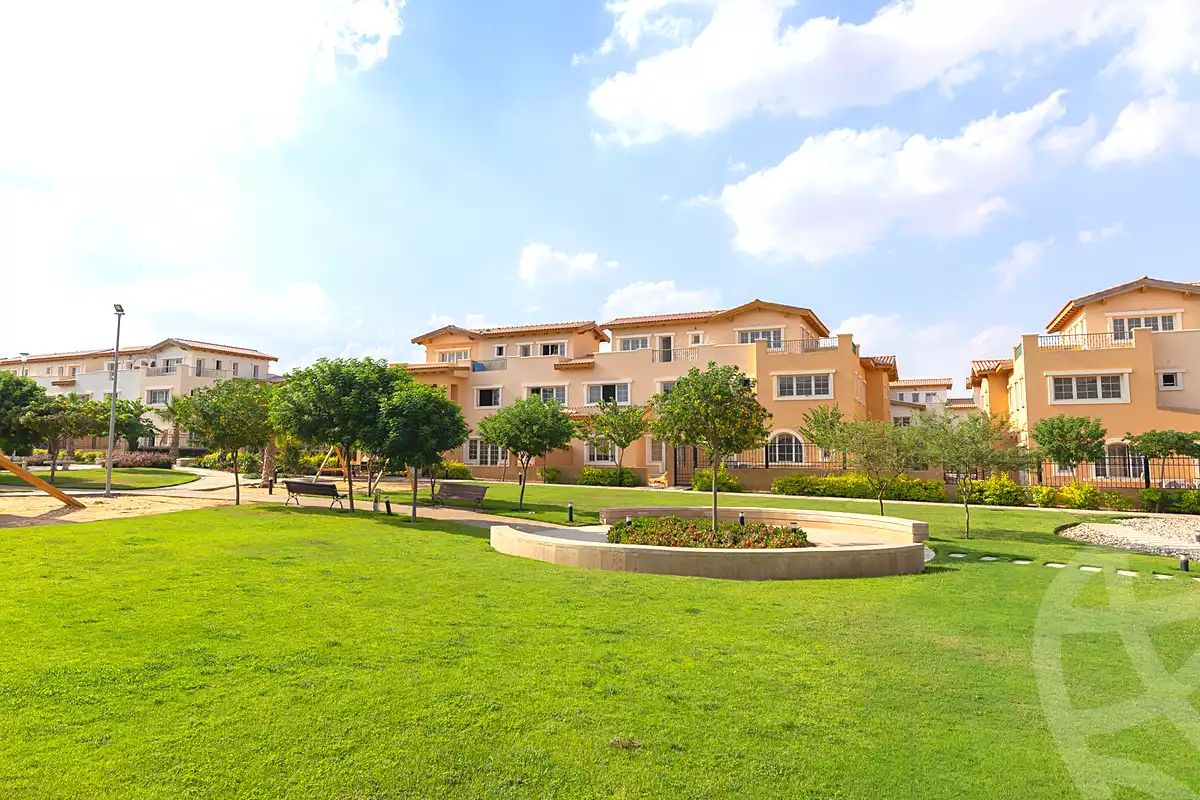 https://aqarmap.com.eg/ar/listing/7195273-for-sale-cairo-new-cairo-compounds-hyde-park-greens-hyde-park-compound