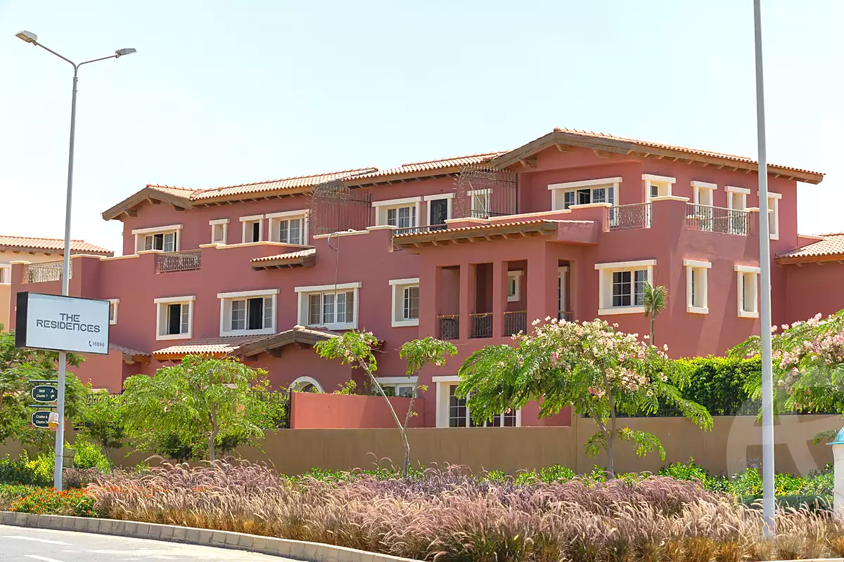 https://aqarmap.com.eg/ar/listing/7195329-for-sale-cairo-new-cairo-compounds-hyde-park-greens-hyde-park-compound